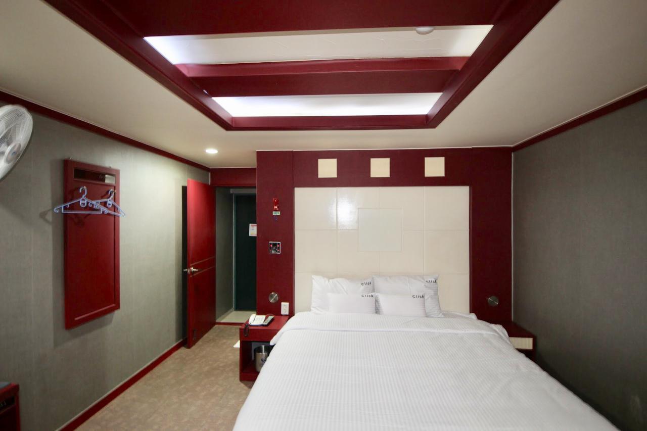 Motel Click 21 Ciudad Metropolitana de Ciudad Metropolitana de Busan Exterior foto